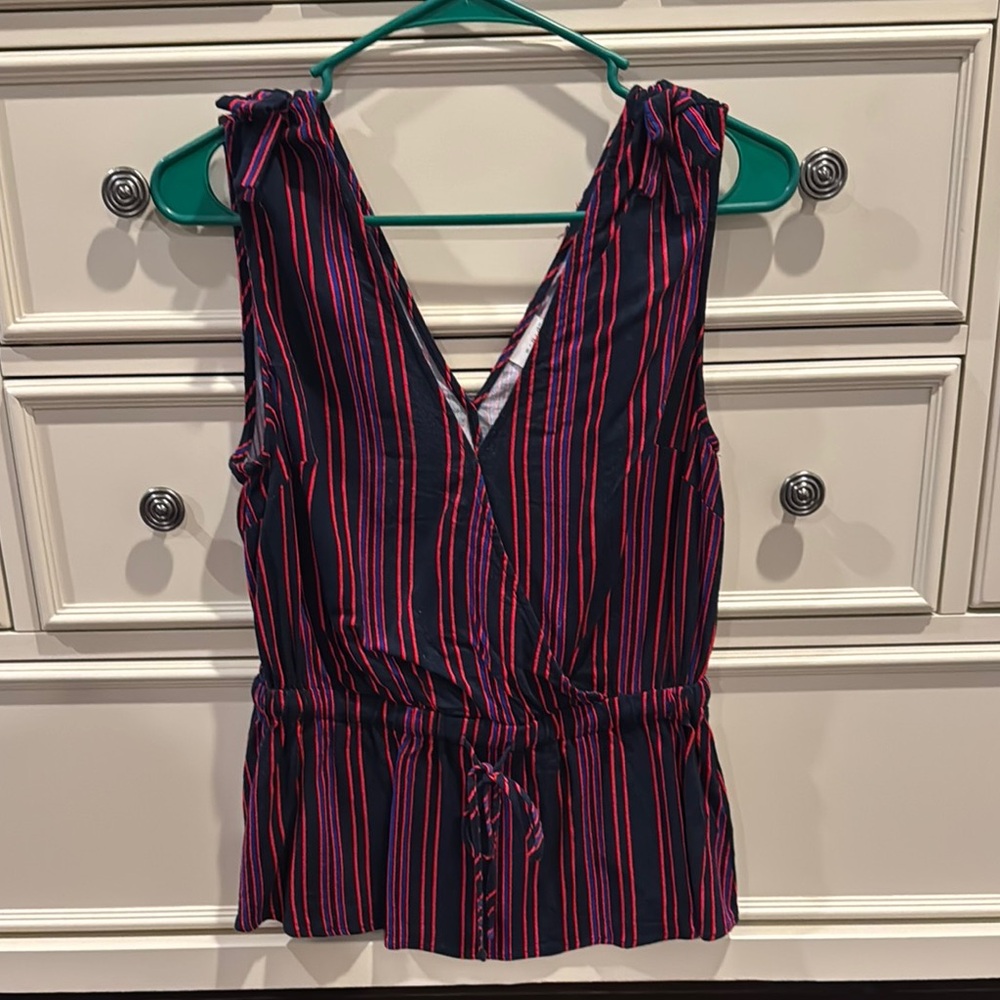 A New Day Purple and Red Sleeveless Tie Front Tank Top